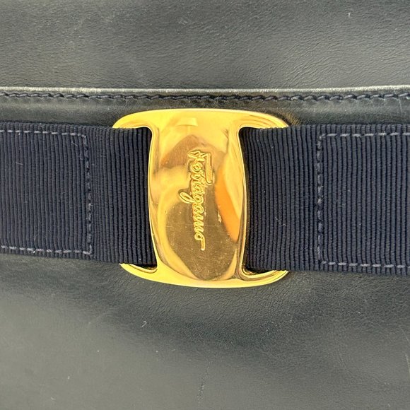 Salvatore Ferragamo Crossbody Shoulder Bag - Picture 2 of 11